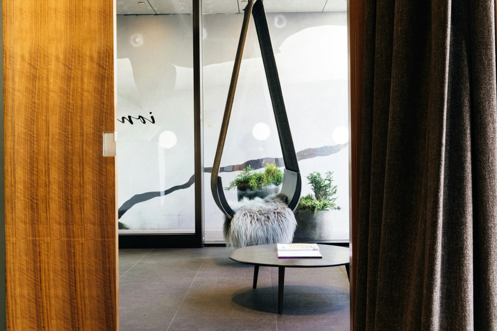 ION City Hotel, a Member of Design Hotels, photo 3