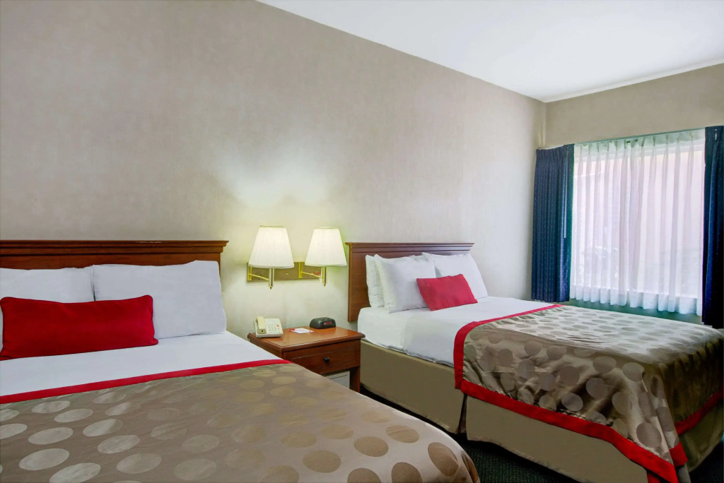 Ramada by Wyndham Hawthorne LAX / LA Stadium, photo 4