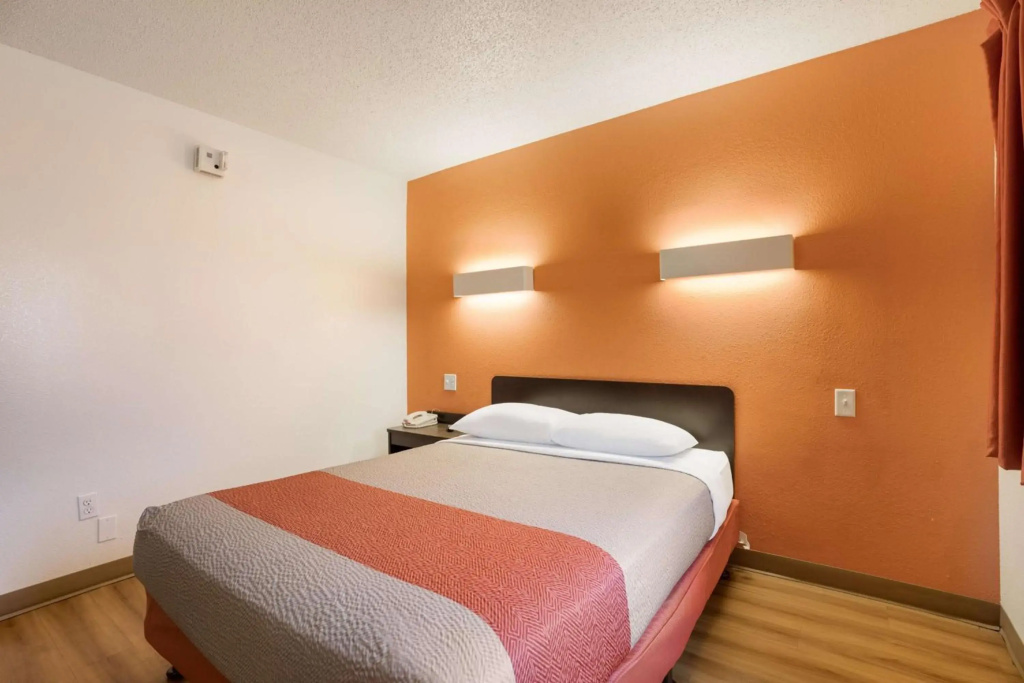 Motel 6 Orlando, FL - International Dr — photo 7