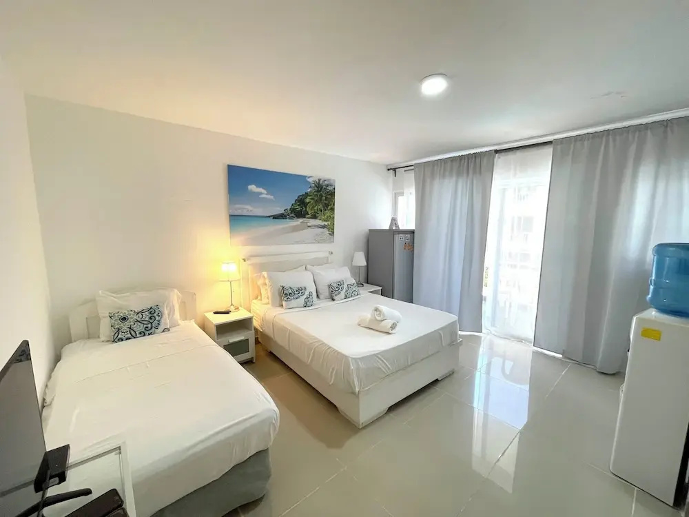 PUNTA CANA Paradise Studios BEACH POOL — photo 6