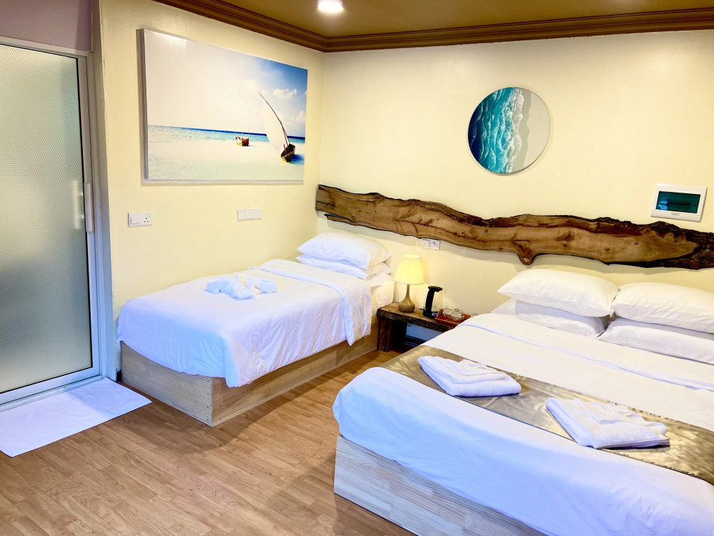 Holiday Home Dhiffushi Hotel, photo 4
