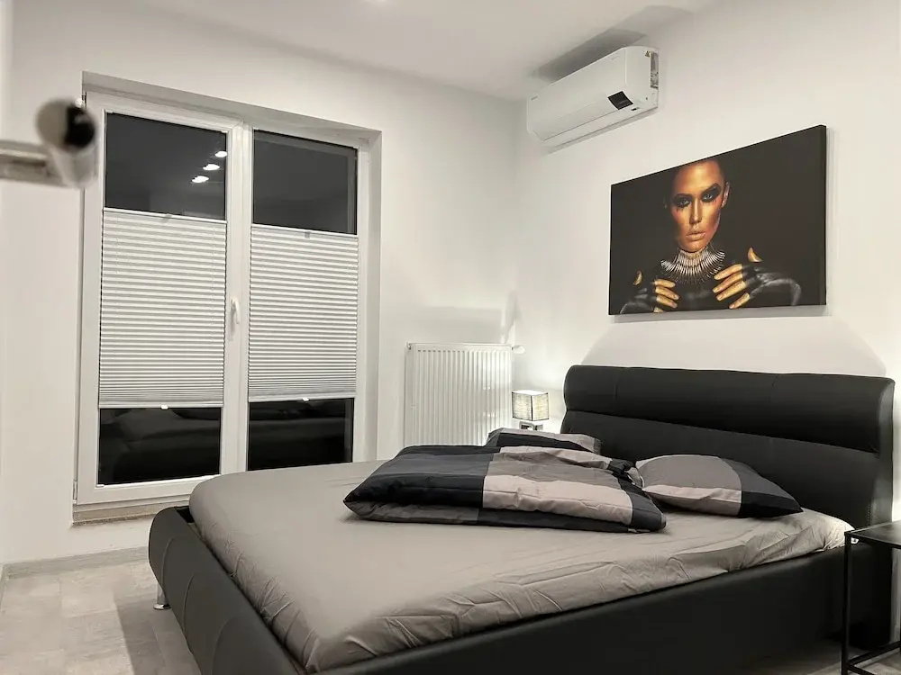 Amazing 2-Room Penthouse Cityview W13, photo 3