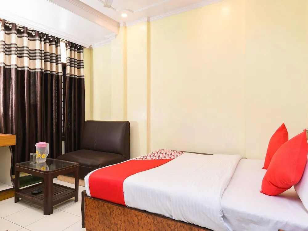 OYO 15835 Hotel City Palace, photo 4