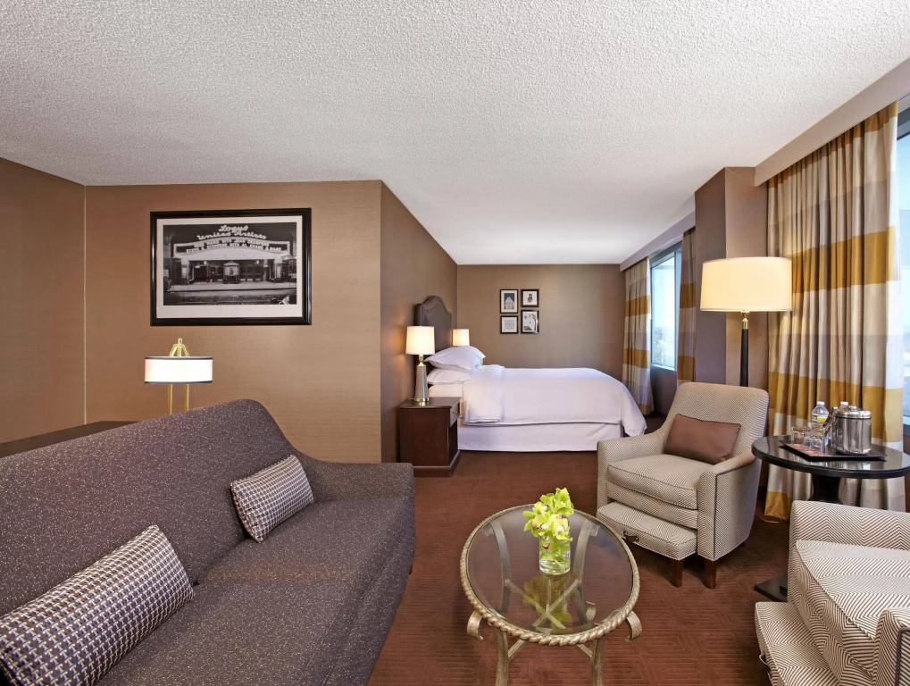 Sheraton Cerritos Hotel — photo 7