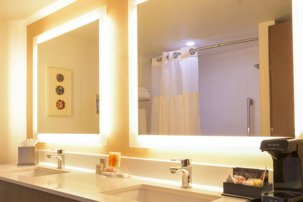 Gateway Hotel Santa Monica — photo 8