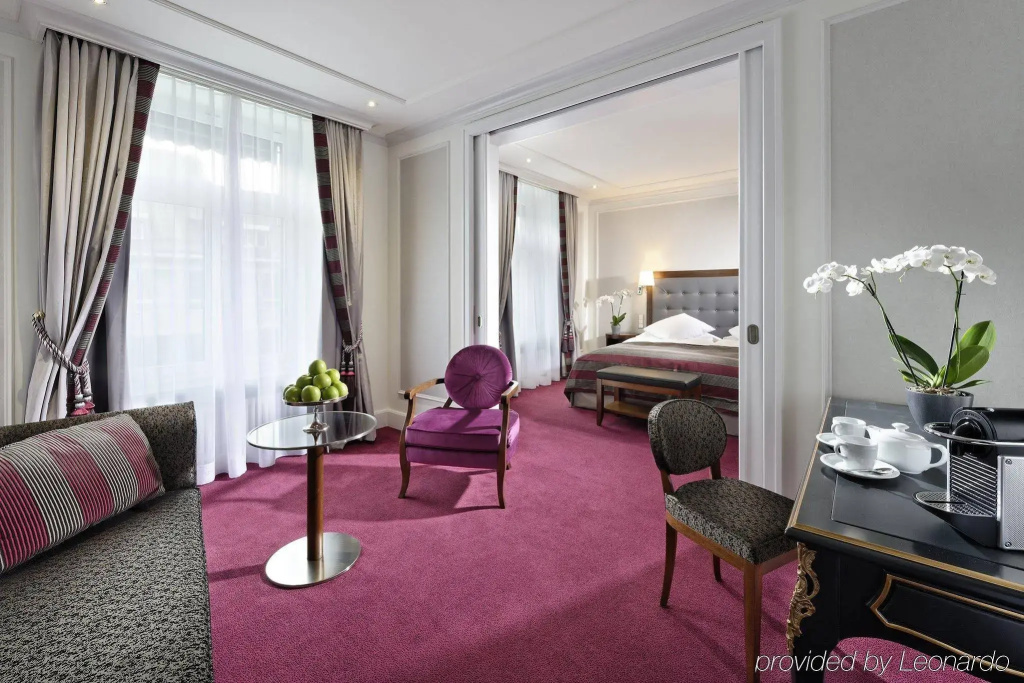 Hotel Schweizerhof Zürich — photo 7