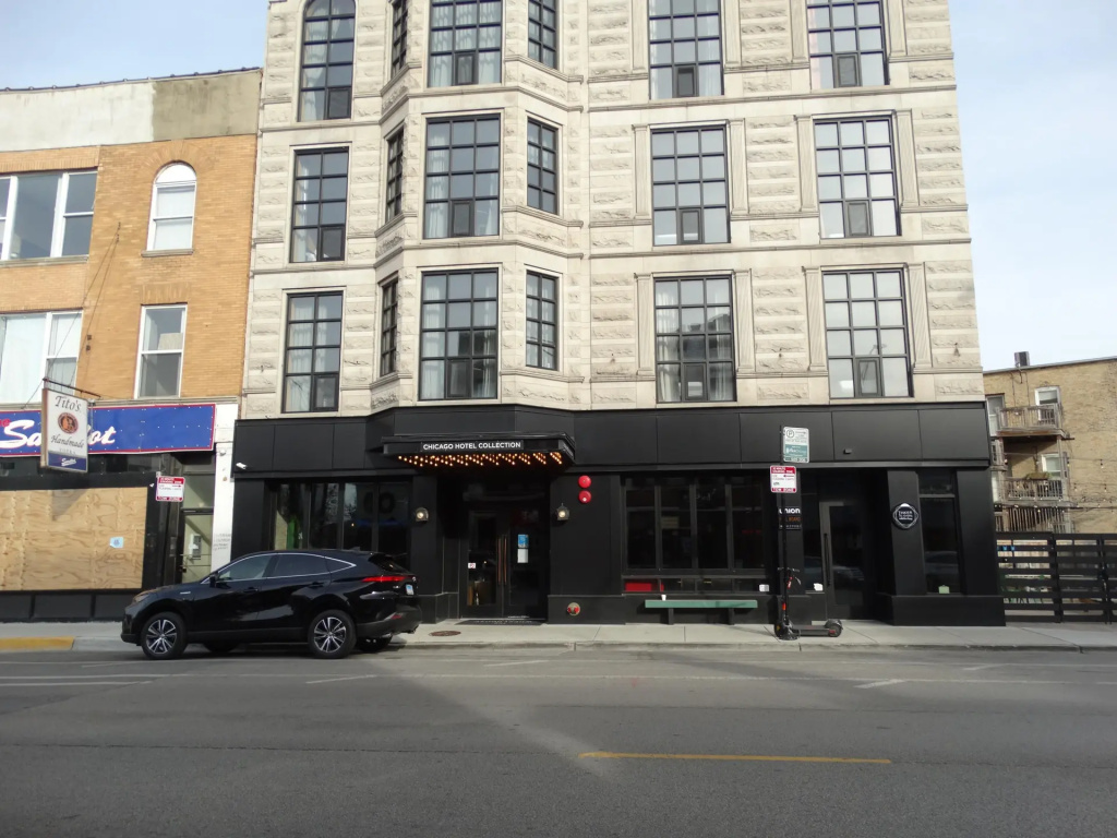 The Chicago Hotel Collection - Wrigleyville