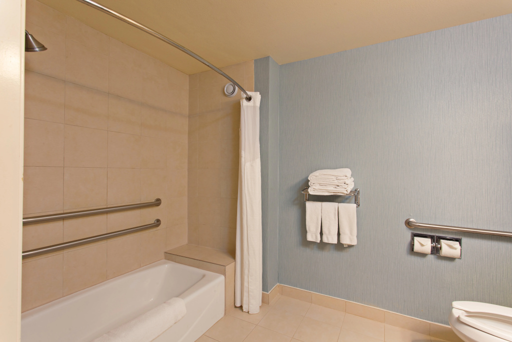 Holiday Inn Express Hotel & Suites Hermosa Beach by IHG — photo 8