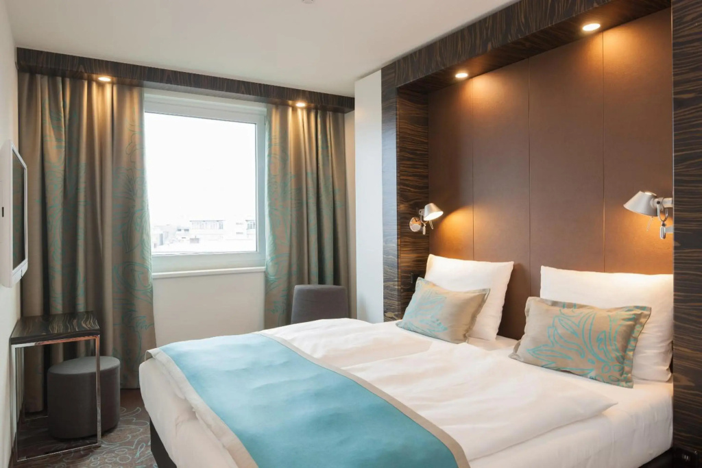 Motel One Berlin-Tiergarten — photo 4