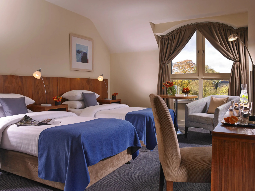 Castleknock Hotel, photo 3