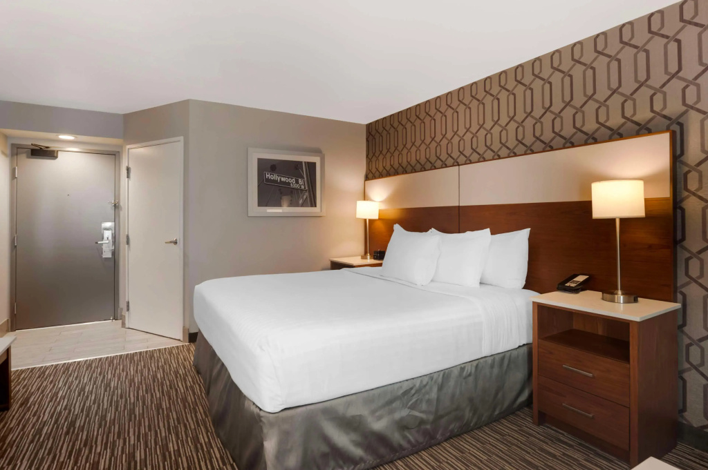 Best Western Plus Commerce Hotel, photo 3