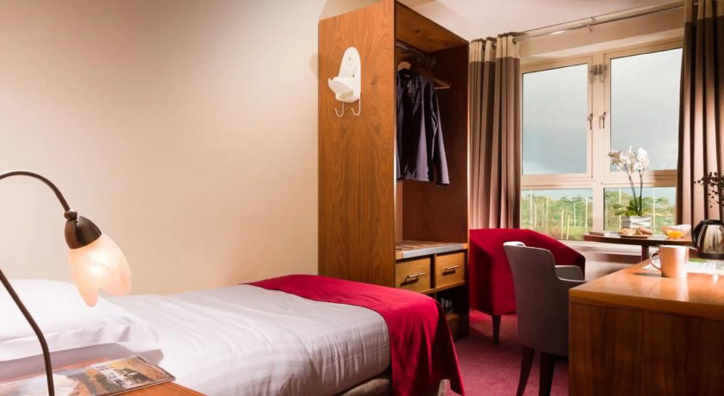 Castleknock Hotel, photo 5