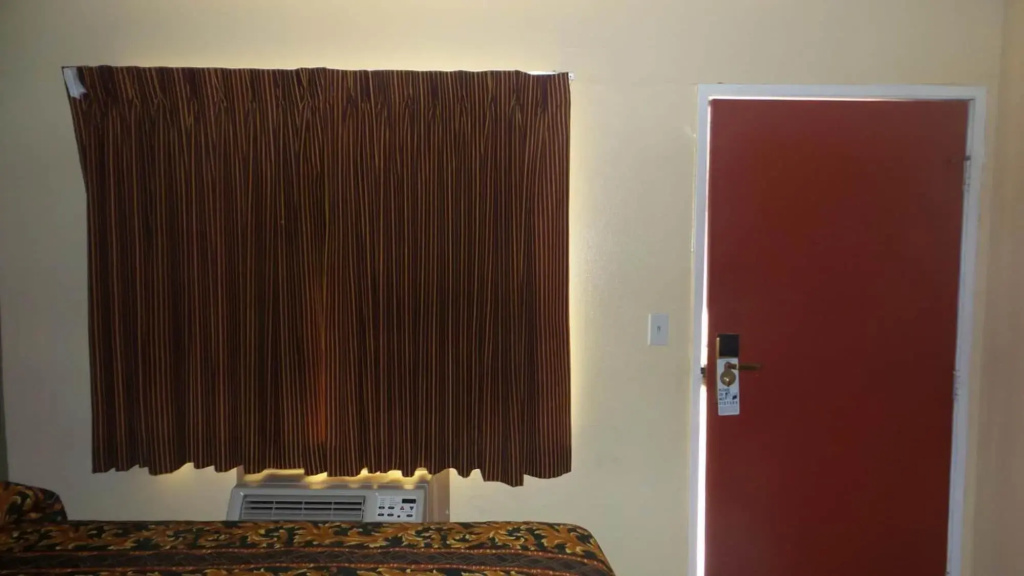Budget Inn San Gabriel — photo 2
