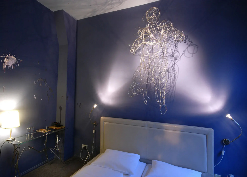 Arte Luise – Self-Check In — photo 3