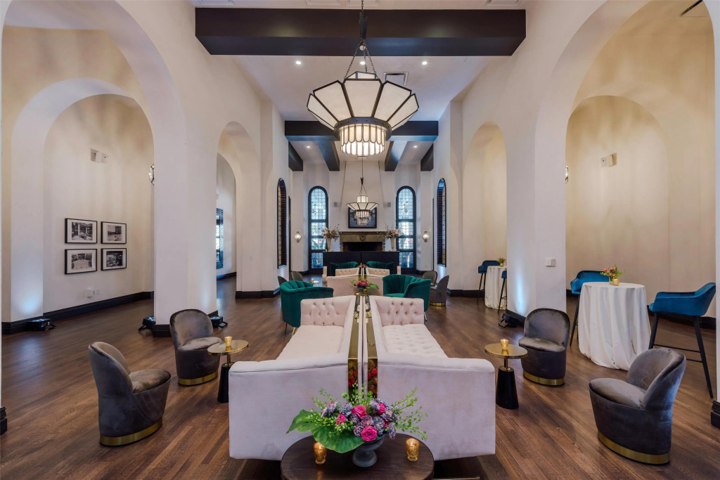Hotel Figueroa, Unbound Collection by Hyatt, photo 2
