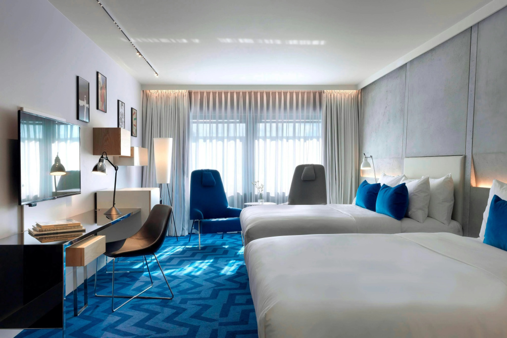 Renaissance Warsaw Airport Hotel, an Marriott International, photo 4