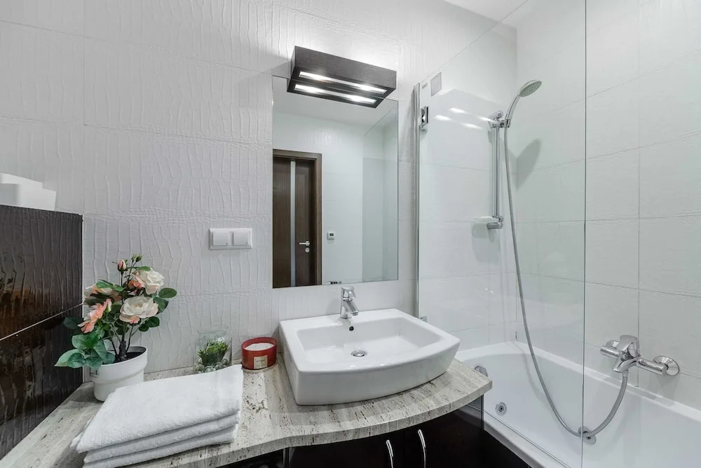 Lumina platinium Tower Apartments — photo 8