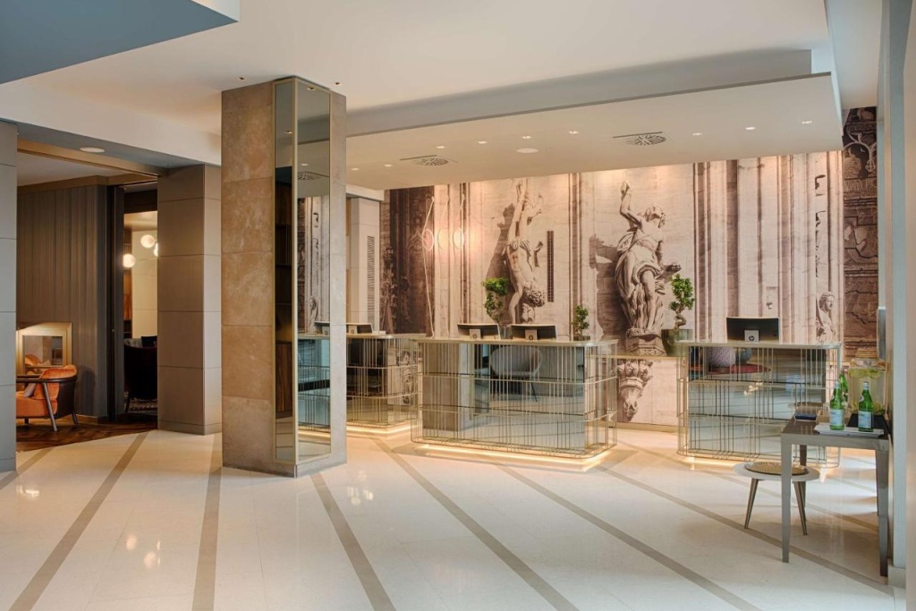 NH Collection Milano Touring Hotel, photo 2