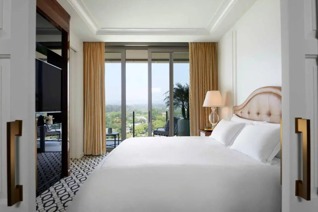 Waldorf Astoria Beverly Hills, photo 2