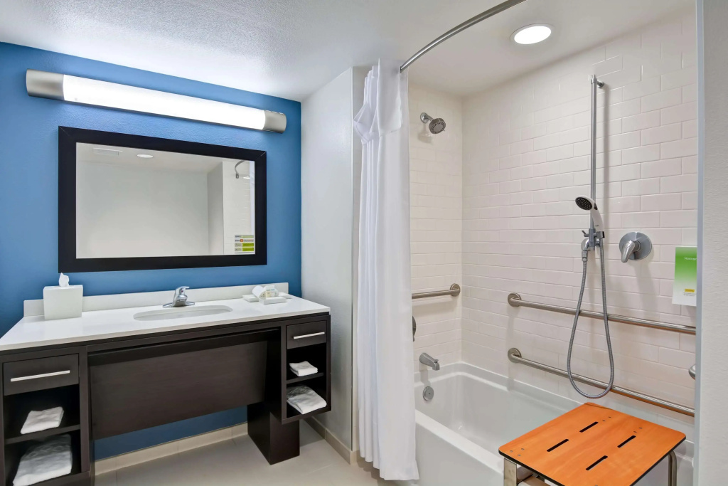 Home2 Suites by Hilton Azusa — photo 8