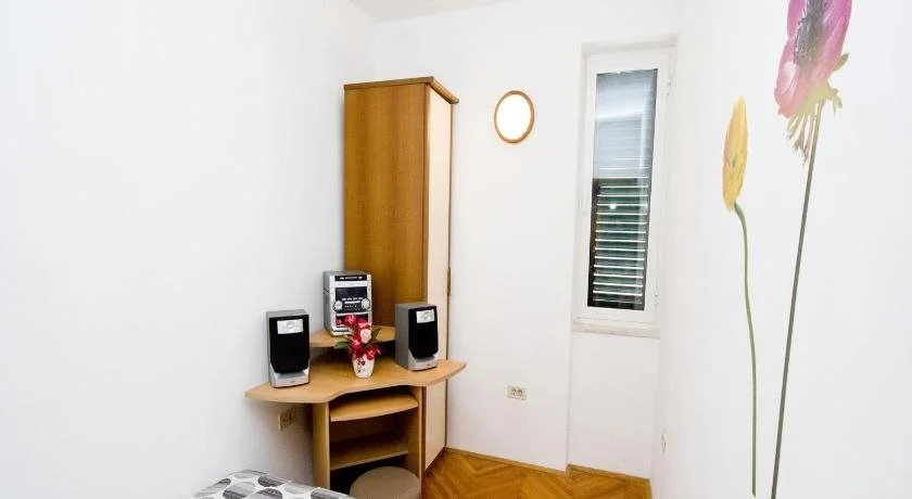 Split Rooms, photo 5