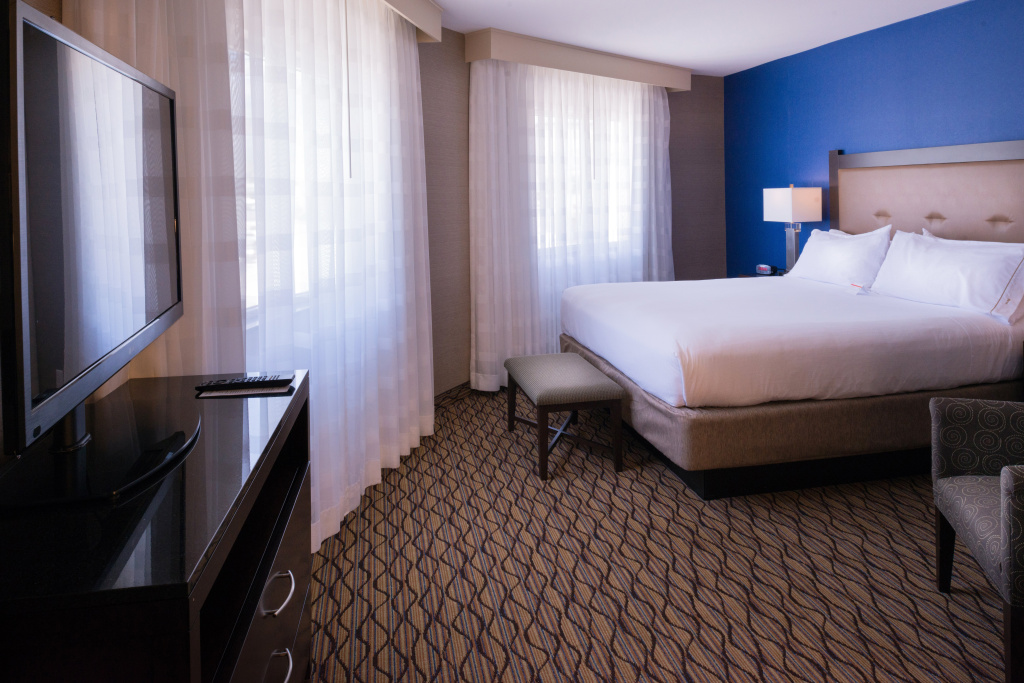 Holiday Inn Express & Suites Pasadena - Los Angeles by IHG — photo 4