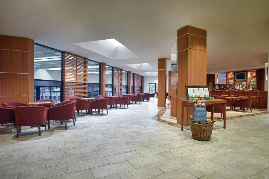 Four Points by Sheraton Toronto Airport, photo 2