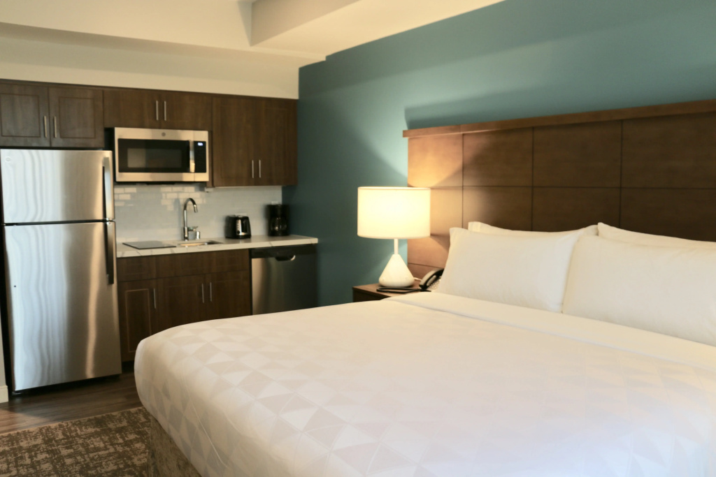 Staybridge Suites Long Beach Airport by IHG, photo 3