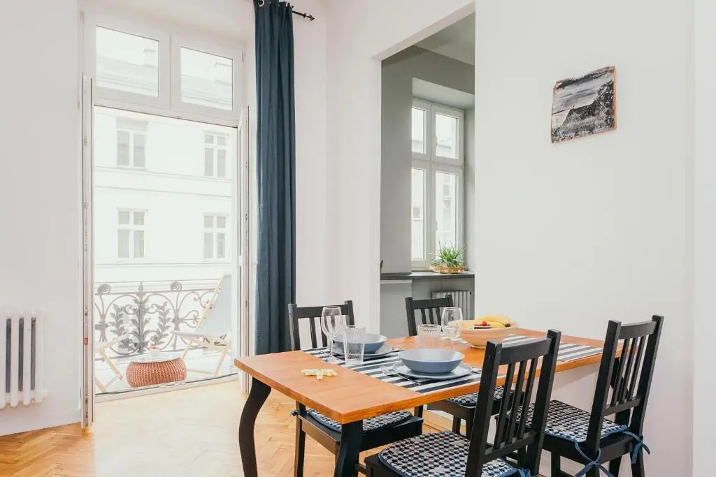 oompH Warsaw Central Elegant Apartment — photo 5