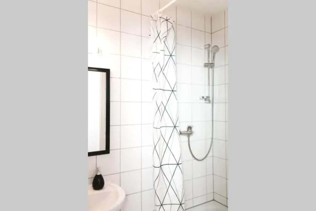Family Apartment for 6 guests, Mitte Moabit — photo 6