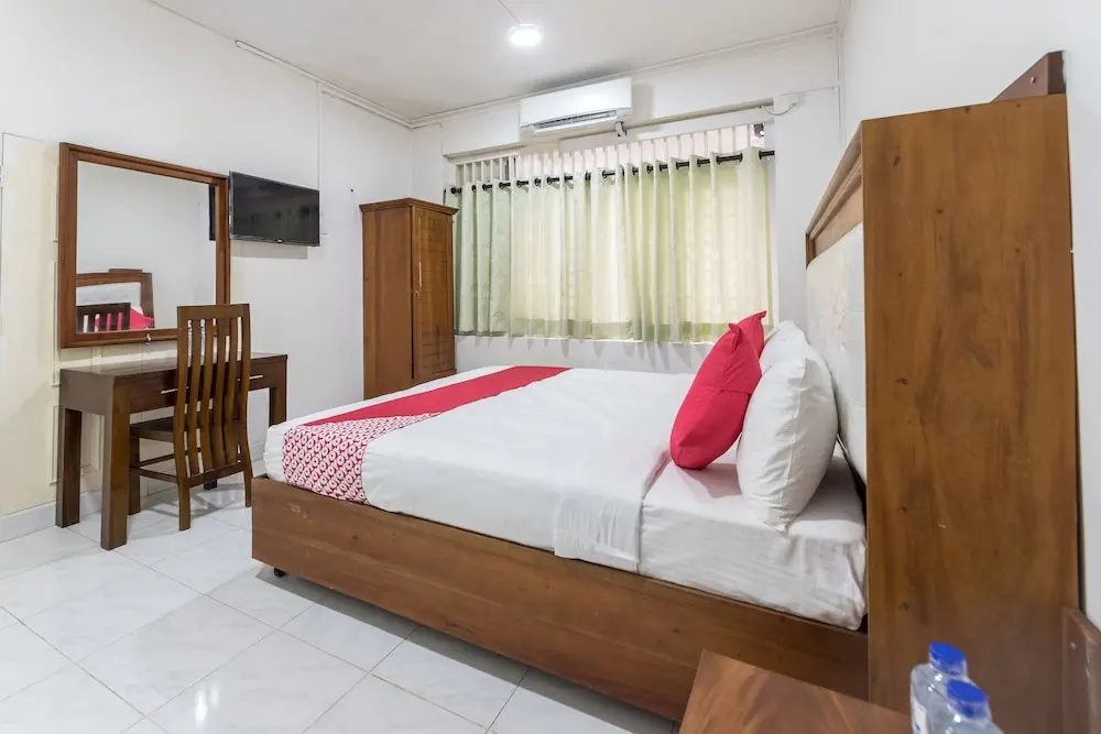 OYO 102 Metro Marine Drive Hotel — photo 7