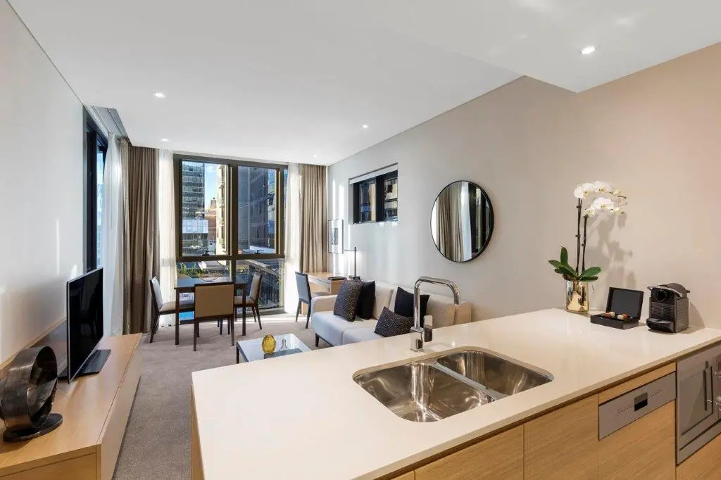 SKYE Suites Sydney, photo 5