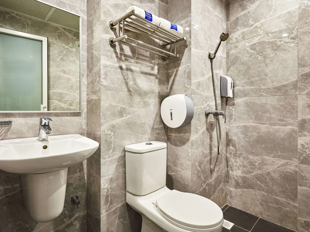 ibis budget Singapore Sapphire — photo 8