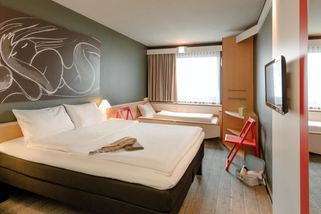 ibis Wien City — photo 6