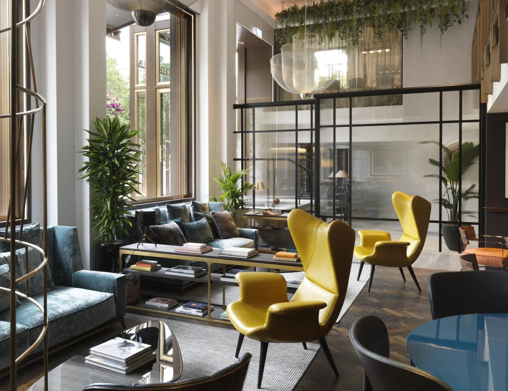 The Athenaeum Hotel & Residences, photo 2