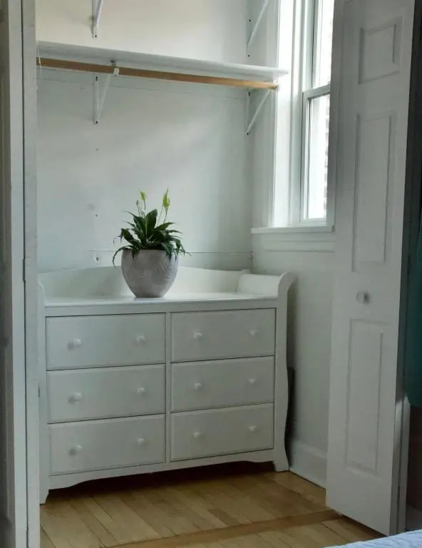 Sunny, Spacious, 3BR 1BA Davlin INN Chicago, photo 3