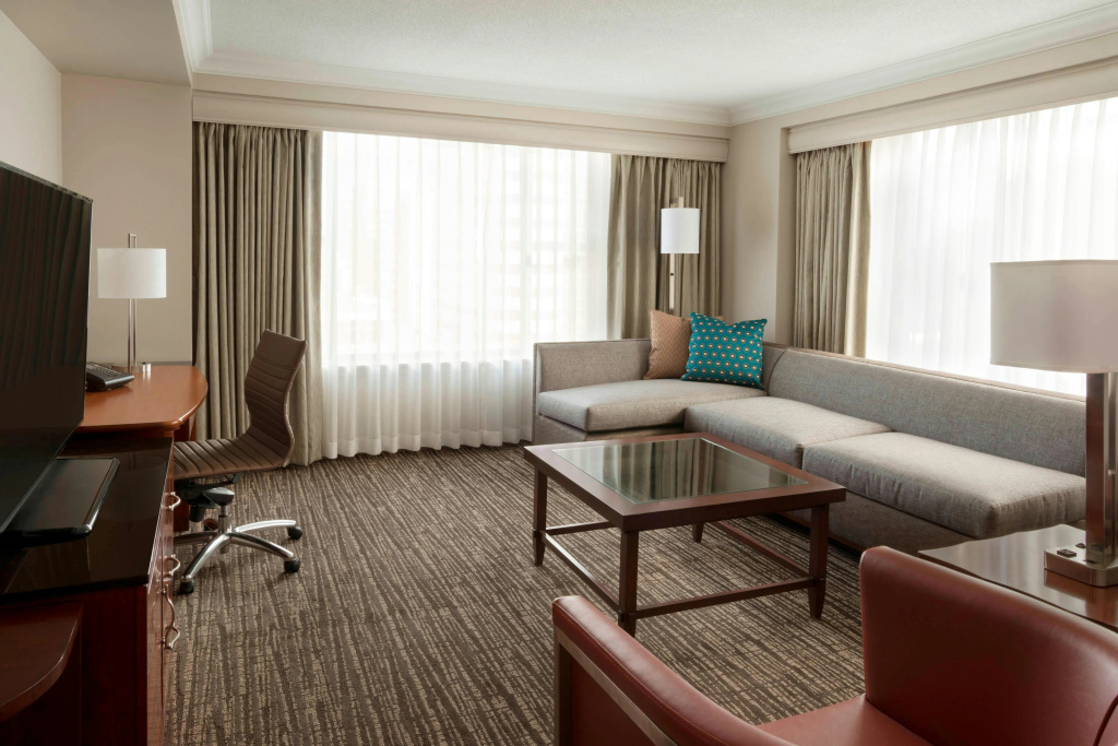 Marriott Downtown at CF Toronto Eaton Centre — photo 6