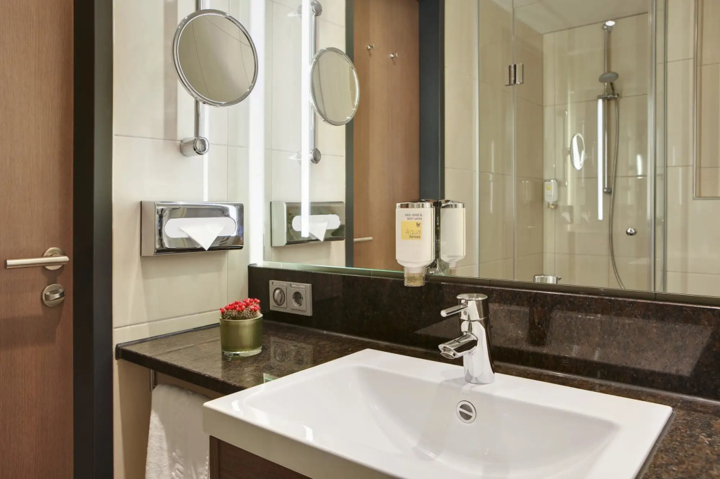 IntercityHotel Berlin Hauptbahnhof, photo 5