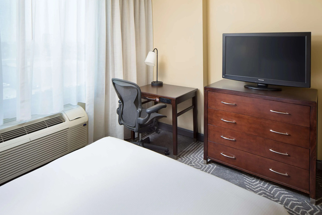 DoubleTree by Hilton Los Angeles - Commerce, photo 5