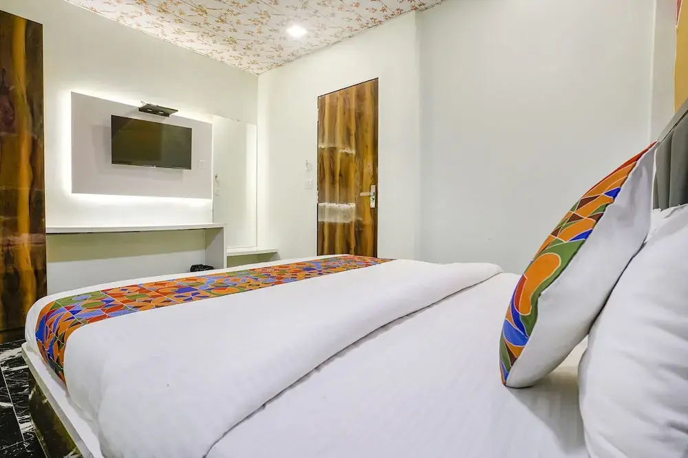 Fabhotel Twigo Inn — photo 6
