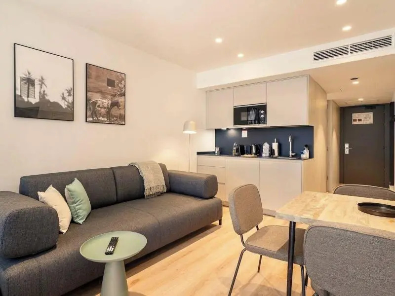Limehome Madrid Calle Hurtado de Mendoza — photo 2