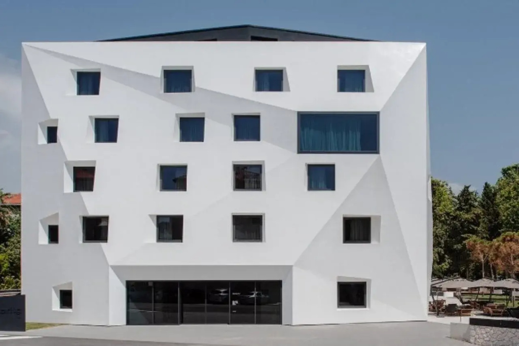 Briig Boutique Hotel
