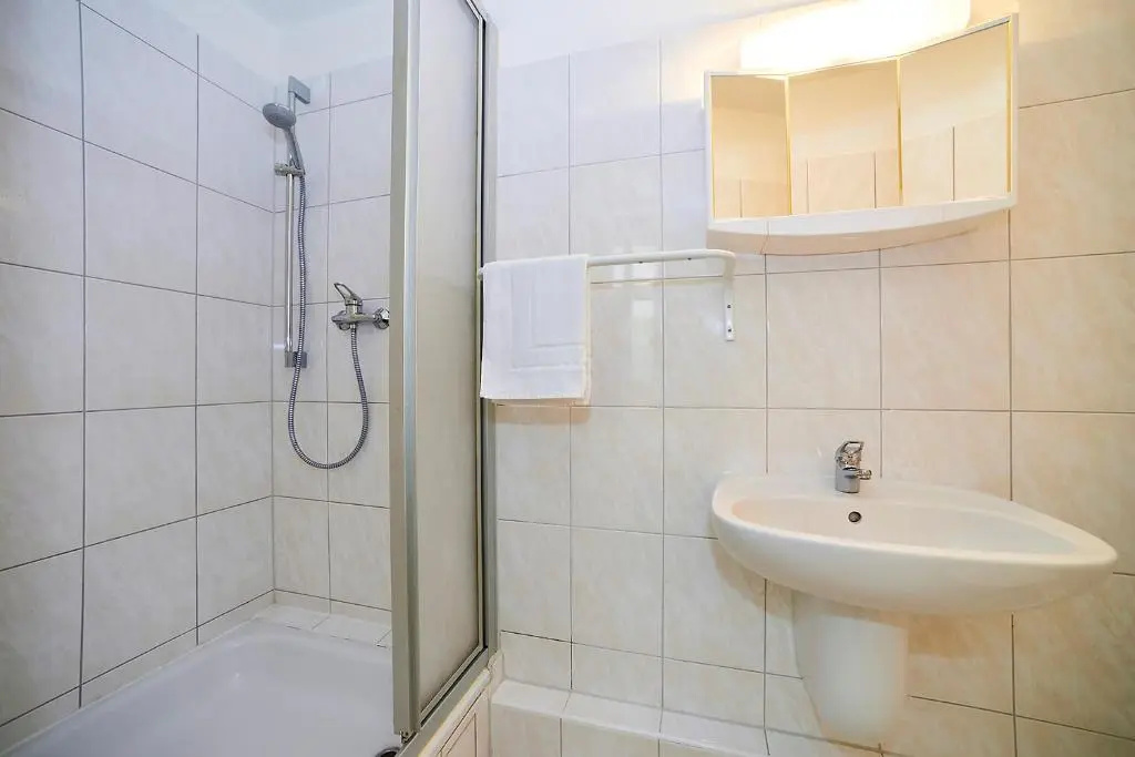 Bearlin City Apartments - City Center East — photo 7