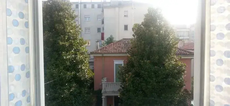 To Be Happy in Venice