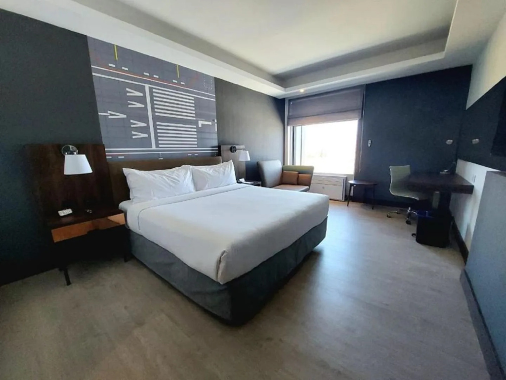 Courtyard by Marriott Santiago Airport — photo 7