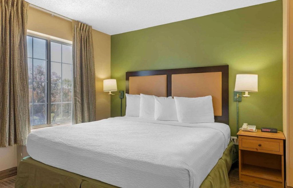 Extended Stay America Suites Los Angeles Torrance Del Amo Ci, photo 4