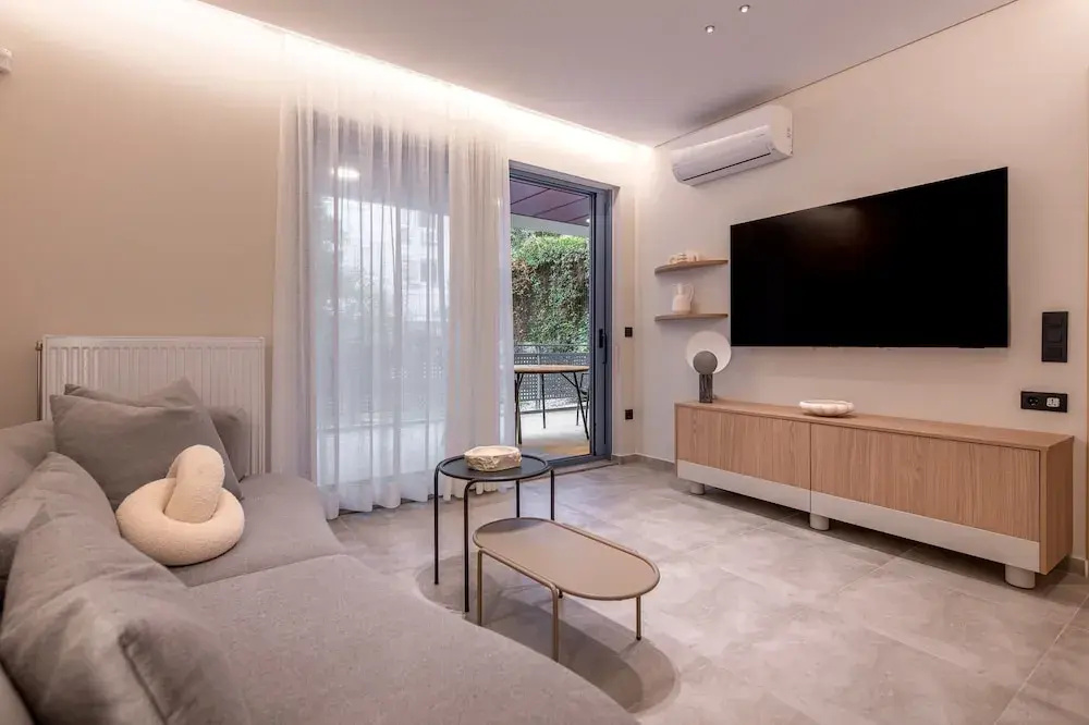 Phaedrus Living Athens Luxury Residences Ivory, photo 5