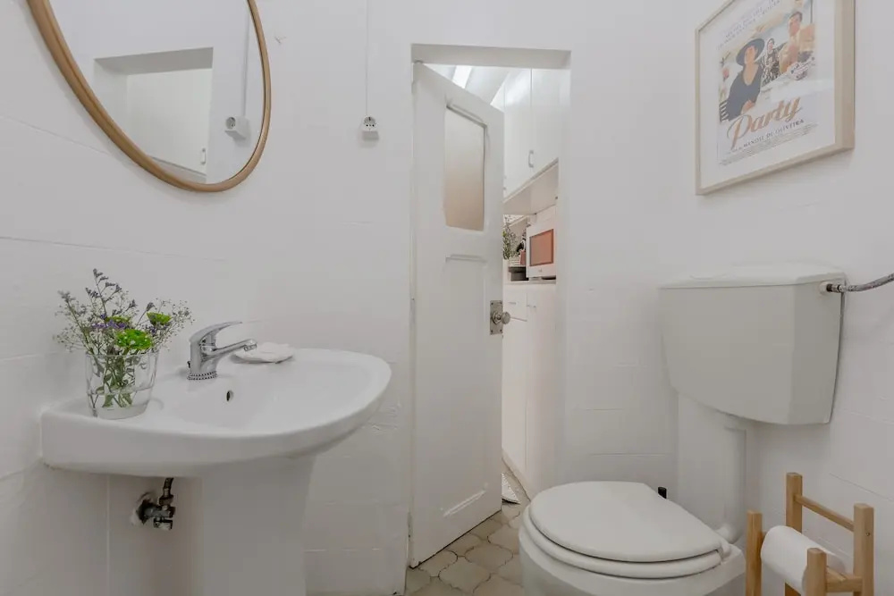 Typical Alfama Apartment, By TimeCooler — photo 7