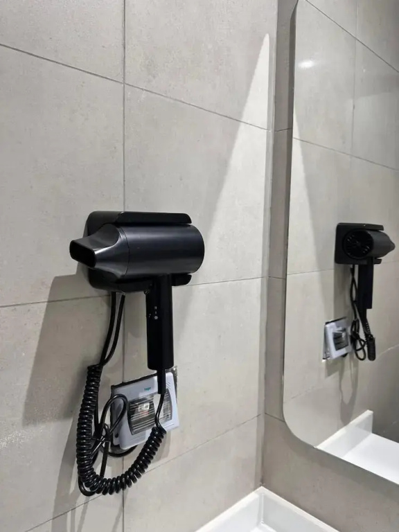4 Guys Hotels — photo 8