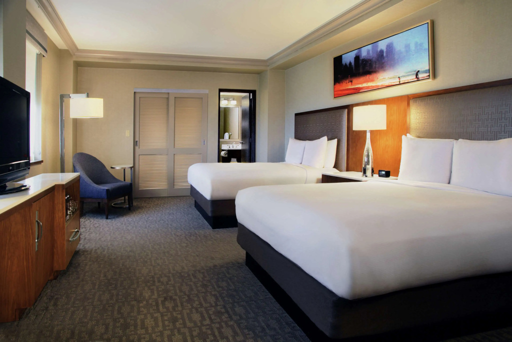 Hilton Chicago — photo 7